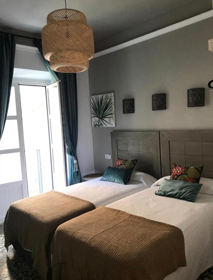 Apartamento Monna Flats Arenal 1 Sevilla Exterior foto